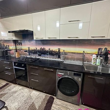 Hi-Tech Apartment In City Center Ташкент Экстерьер фото