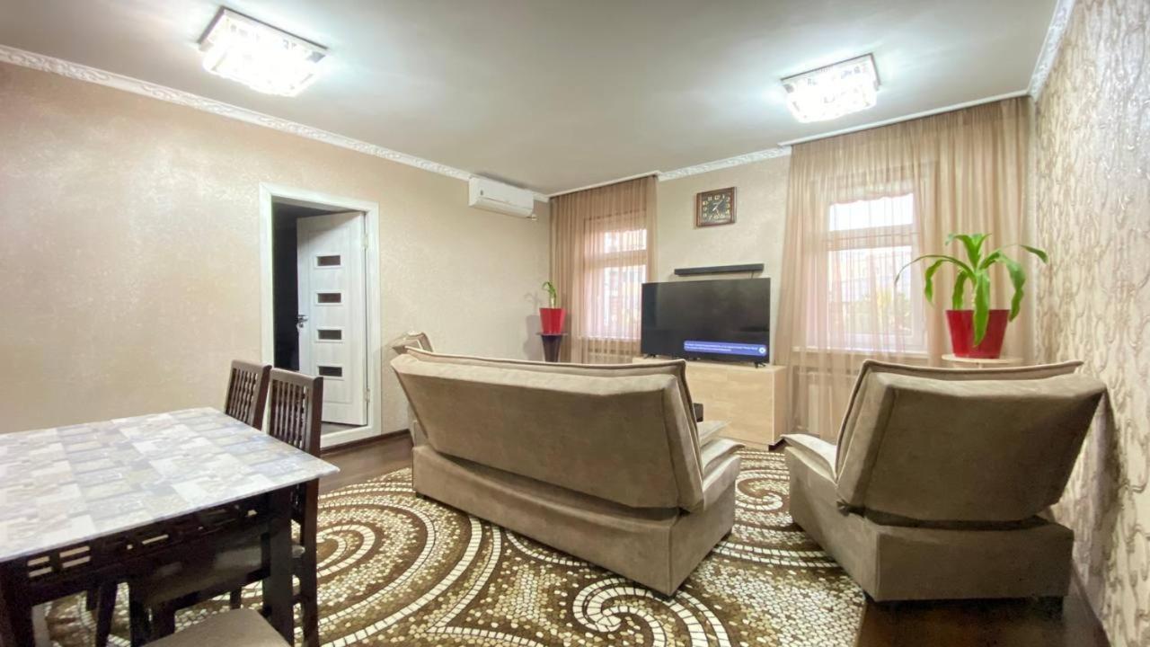 Hi-Tech Apartment In City Center Ташкент Экстерьер фото
